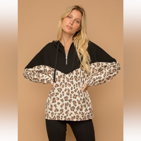 156. Leopard Print Color Block Half Zip Hoodie Black/Taupe NWT - Picture 2 of 8